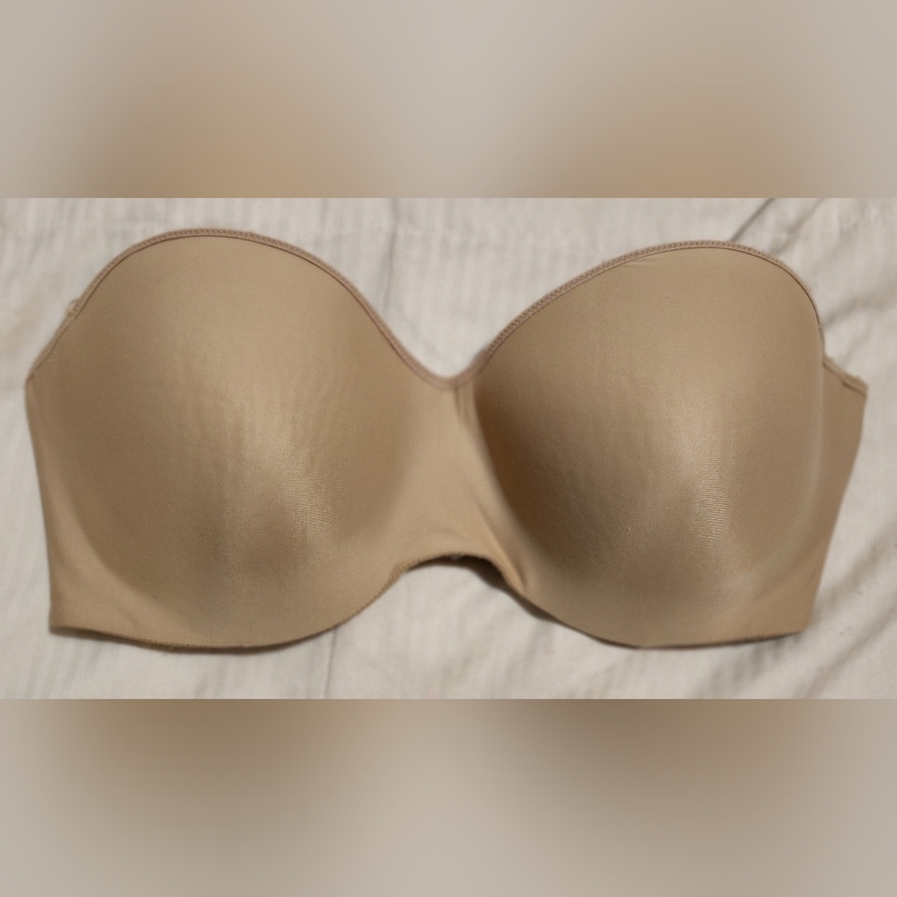 42 DD (42 E) Lilyette Strapless tan bra NWOT
